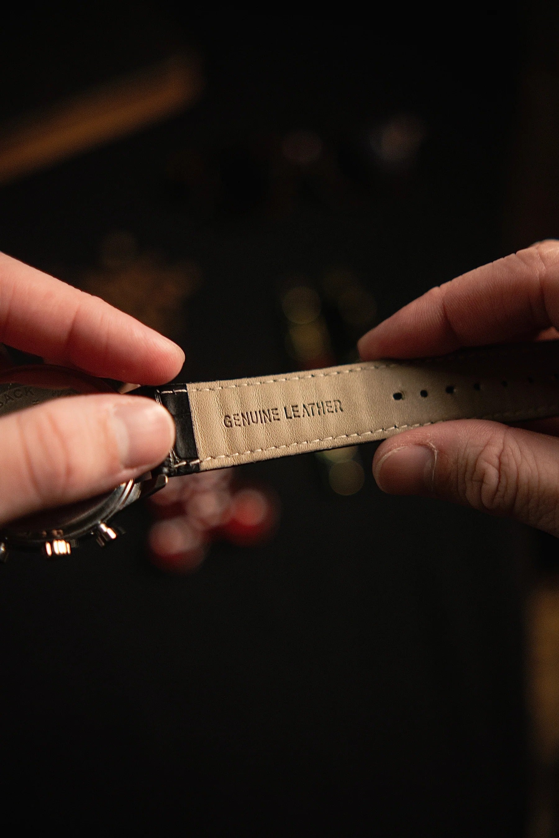 Monarch Flyback 42mm + Perfume Lattafa Asad